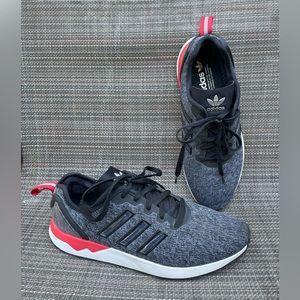 Adidas ladies 8.5 Athletic Sneakers